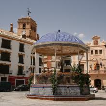 Plaza Mayor y Colegiata Santa María