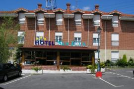 Hotel San Juan  casa rural en Camargo (Cantabria)