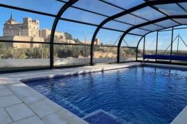 Casa completa en Ucles Cuenca  con piscina 