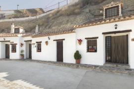 Cuevas Al-Qulayat casa rural en Castillejar (Granada)