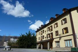 Apartamentos El Molino casa rural en El Run (Huesca)