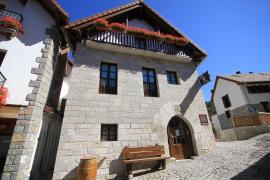 Hostal Otsoa casa rural en Ezcaroz (Navarra)