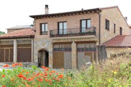 El Carrascal casa rural en Casarejos (Soria)