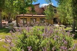Complejo Rural Masia el Molinete casa rural en Valbona (Teruel)