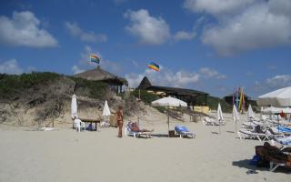 Las mejores playas gay-friendly (también en Madrid)