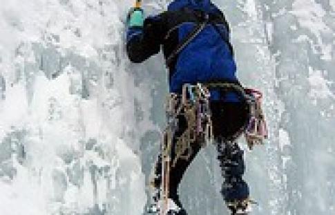 Deportes extremos: ¿Te atreves a escalar en hielo?